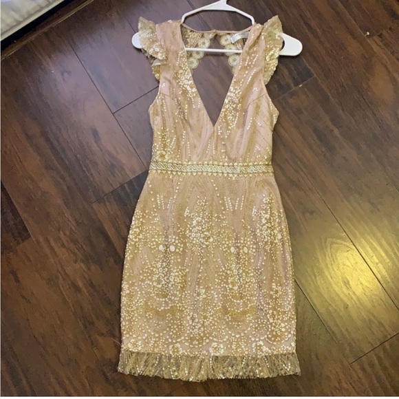 Hello Molly Gold ✨ Dress - Picture 2 of 5